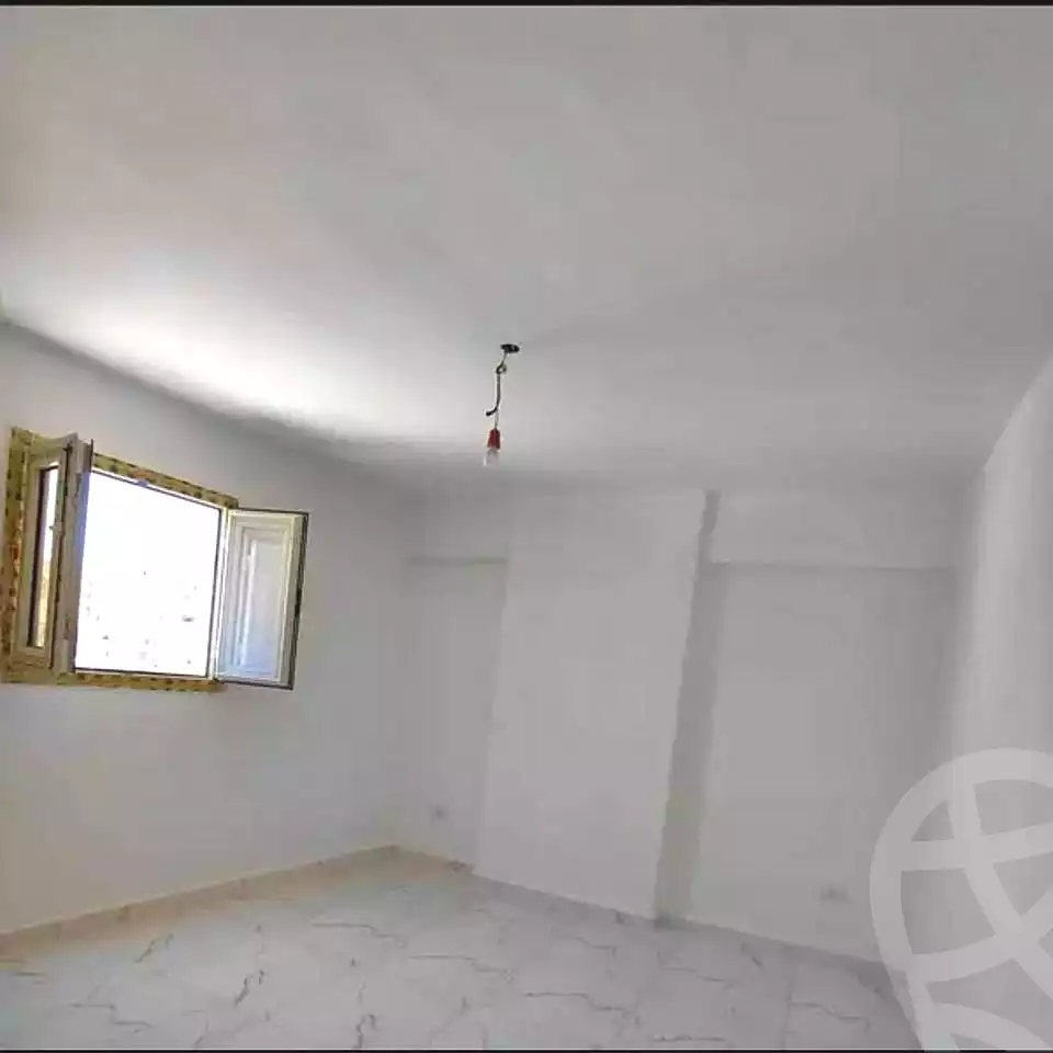 https://aqarmap.com.eg/en/listing/7145178-for-sale-alexandria-el-mandara-shr-30