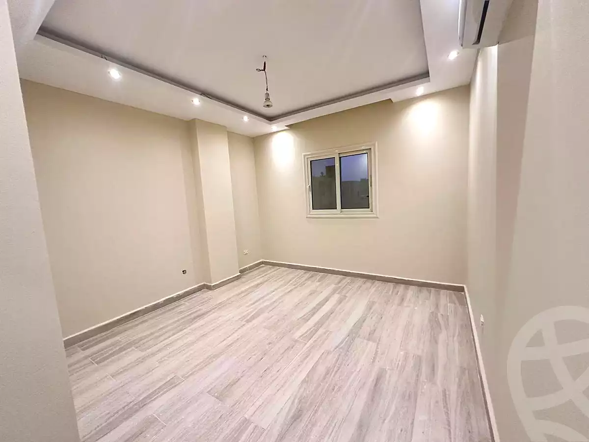 https://aqarmap.com.eg/ar/listing/7250523-for-sale-cairo-new-cairo-south-investors-al-gezira-st