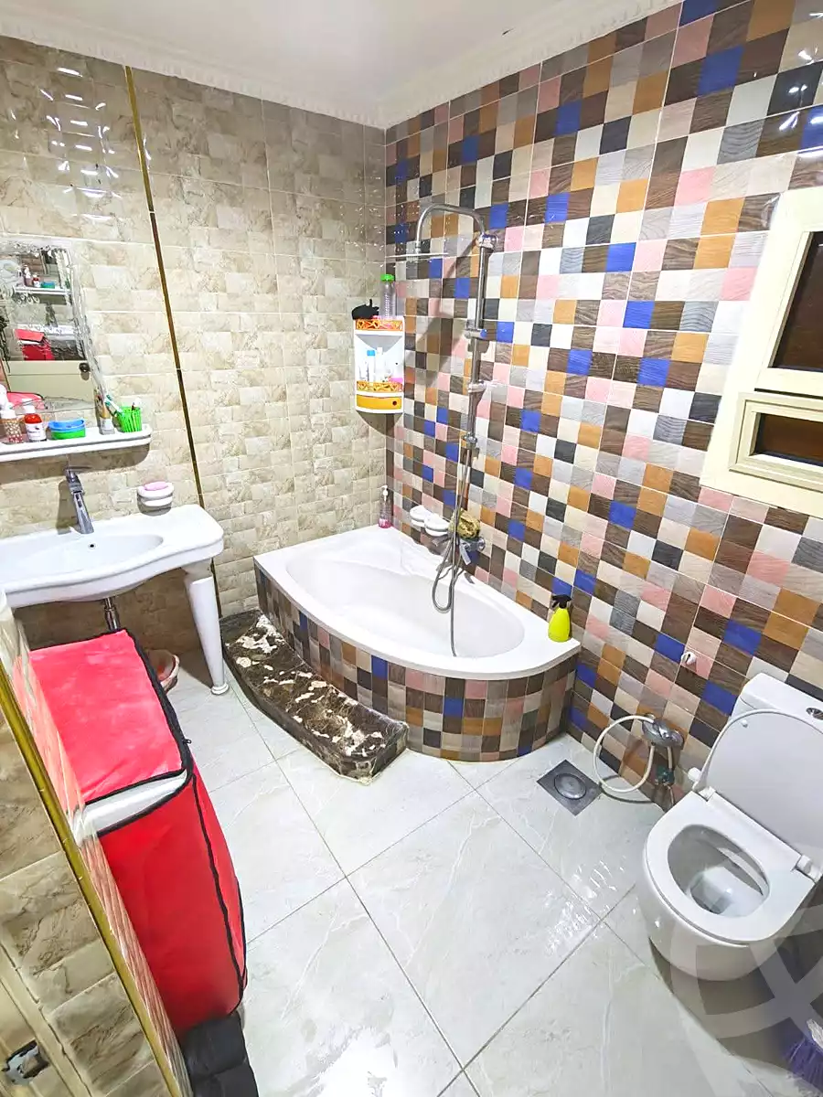 https://aqarmap.com.eg/ar/listing/7250744-for-sale-alexandria-al-agamy-el-hanouvel-el-warsha-st