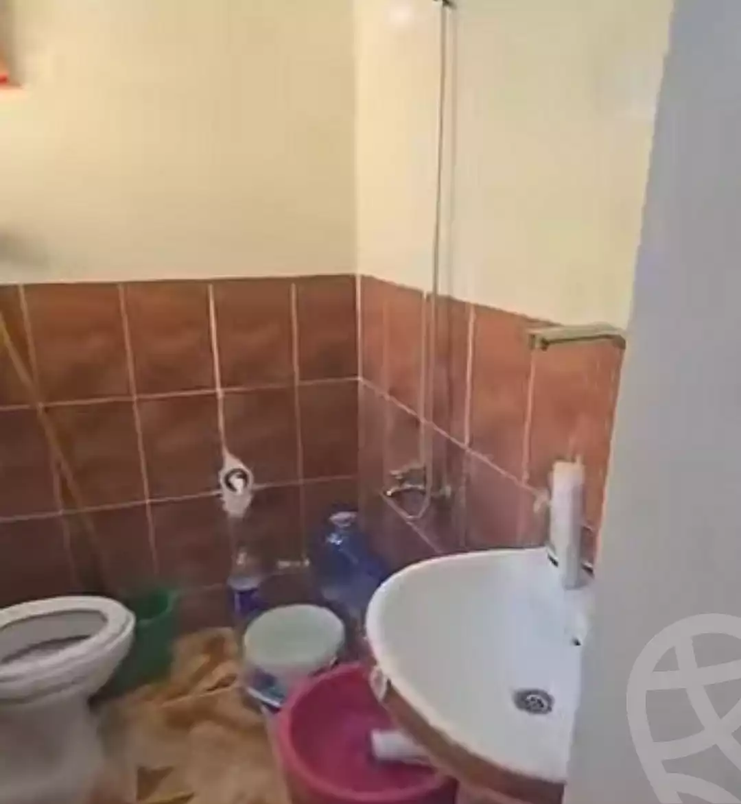 https://aqarmap.com.eg/en/listing/7250756-for-sale-alexandria-al-agamy-el-hanouvel-el-warsha-st