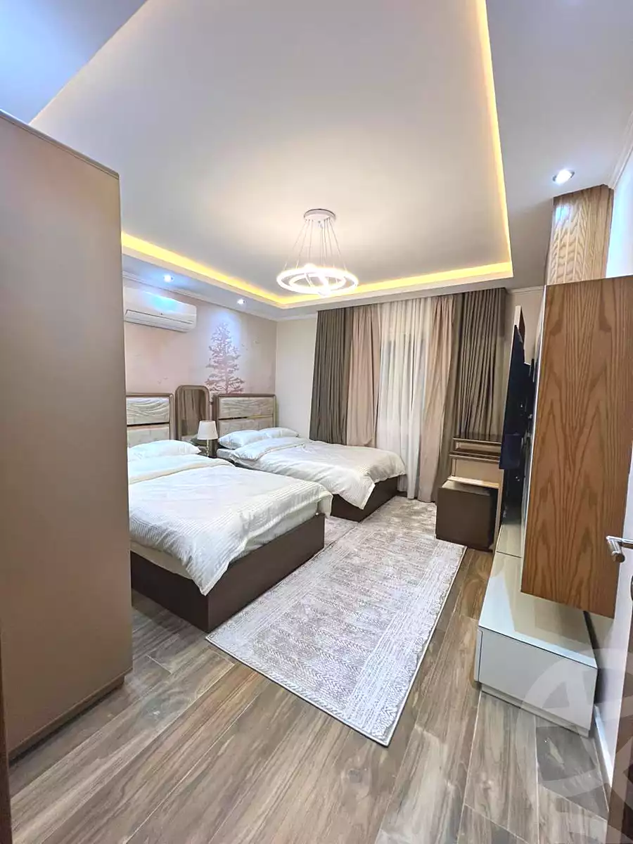 https://aqarmap.com.eg/en/listing/7250729-for-sale-cairo-new-cairo-compounds-mwrd-fq-llttwyr