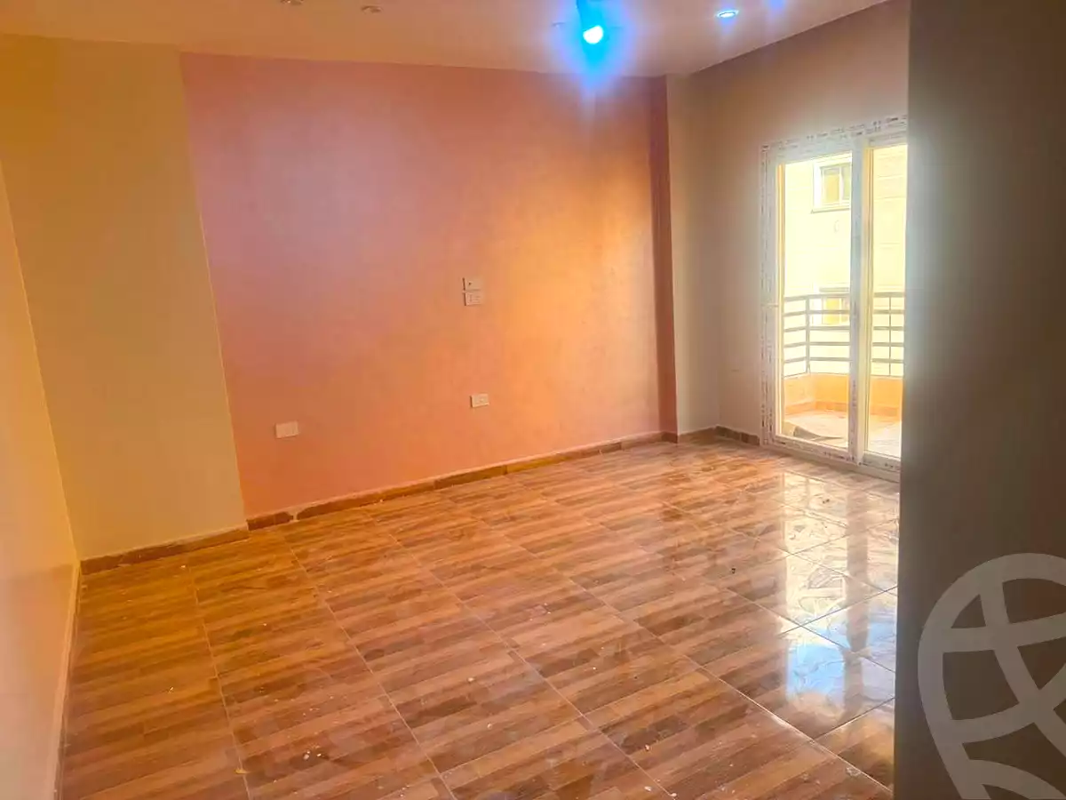 https://aqarmap.com.eg/ar/listing/7250886-for-rent-cairo-6th-of-october-el-tawsaat-el-shamalya-hy-2000-qt