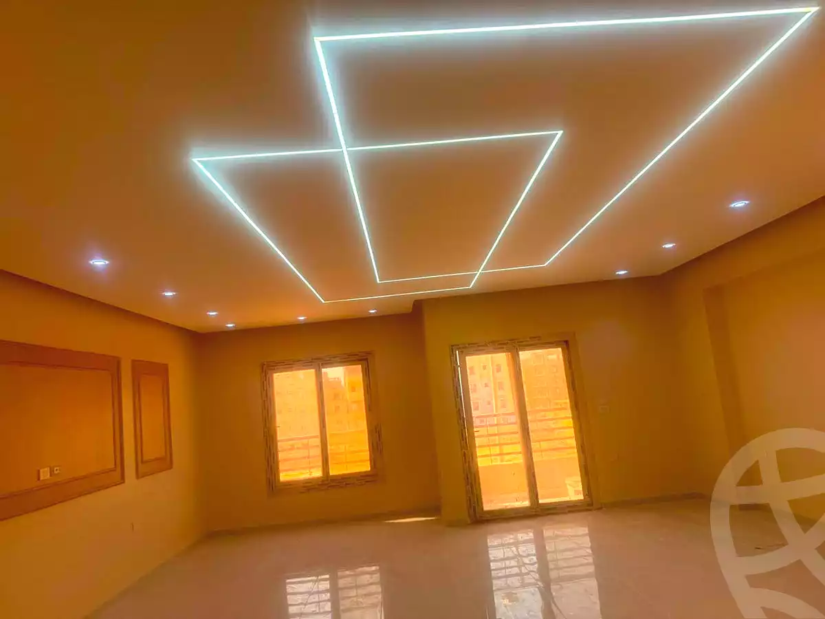 https://aqarmap.com.eg/ar/listing/7250886-for-rent-cairo-6th-of-october-el-tawsaat-el-shamalya-hy-2000-qt