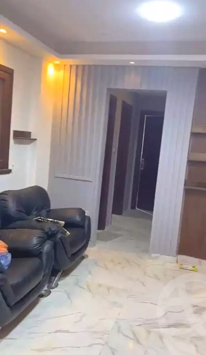 https://aqarmap.com.eg/ar/listing/7251085-for-rent-alexandria-cleopatra