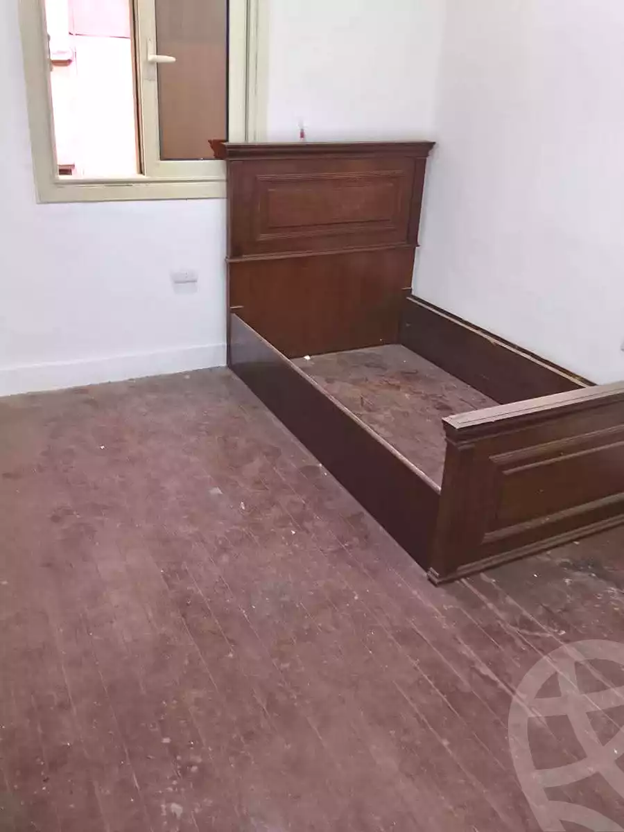 https://aqarmap.com.eg/ar/listing/7251168-for-sale-alexandria-sydy-bshr-sydy-bshr-bhry-gamal-abd-el-nasir-st