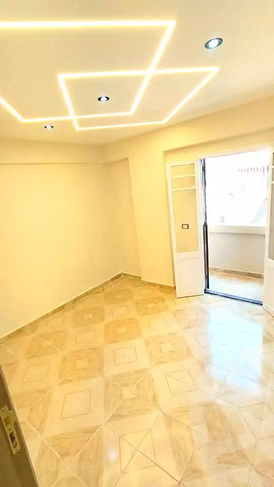 https://aqarmap.com.eg/en/listing/7251345-for-sale-alexandria-sydy-bshr-sydy-bshr-bhry-khalil-hamada-st