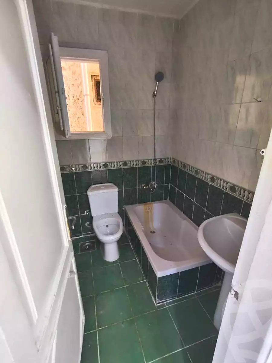 https://aqarmap.com.eg/en/listing/7145176-for-sale-alexandria-al-agamy-shataa-el-nakheel