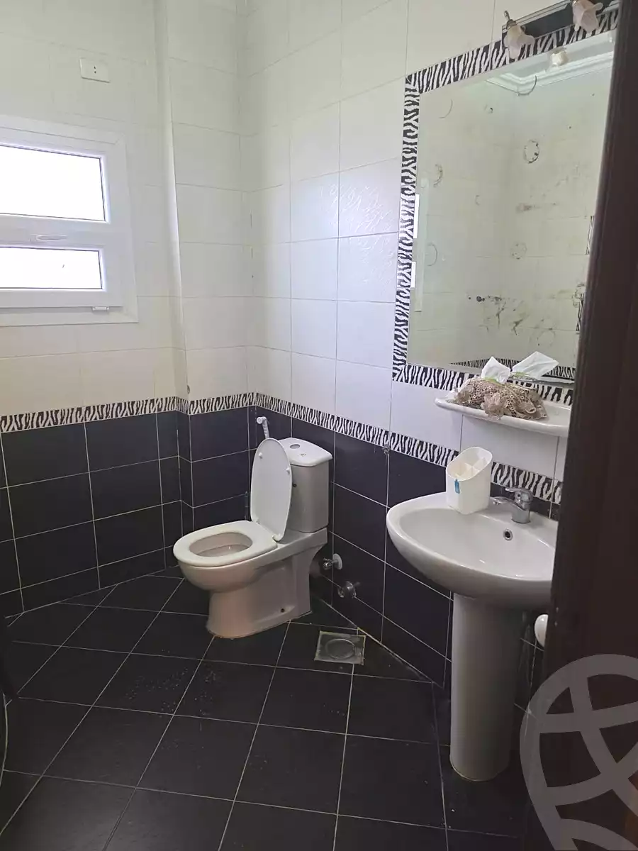 https://aqarmap.com.eg/ar/listing/7251684-for-rent-cairo-6th-of-october-el-hay-el-motamyz-fourth-touristic-village-mohamed-ahmed-barhoma-st