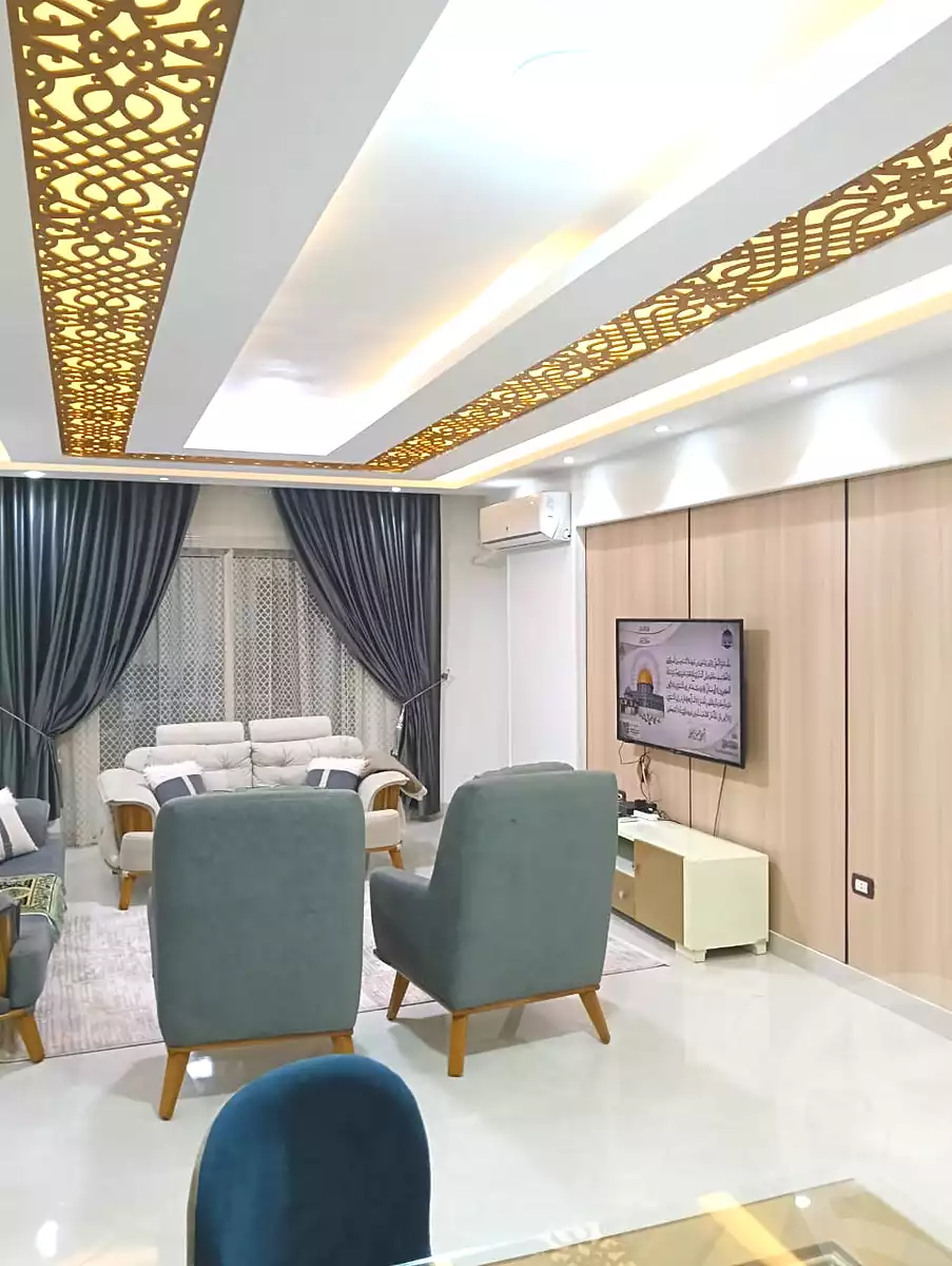 https://aqarmap.com.eg/ar/listing/7252407-for-rent-cairo-nasr-city-abbas-el-akkad