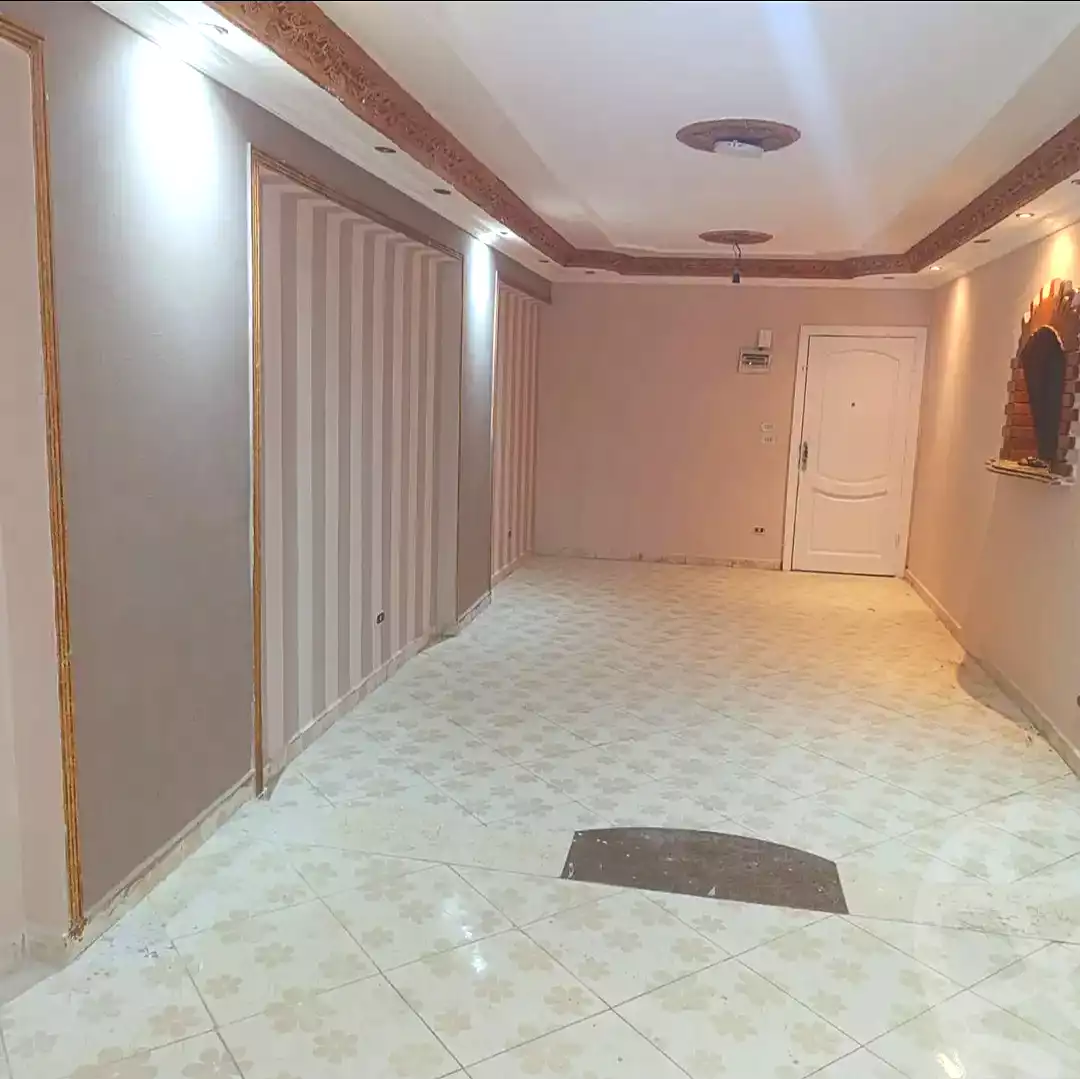 https://aqarmap.com.eg/ar/listing/7252467-for-rent-alexandria-sydy-bshr-sydy-bshr-bhry-gamal-abd-el-nasir-st