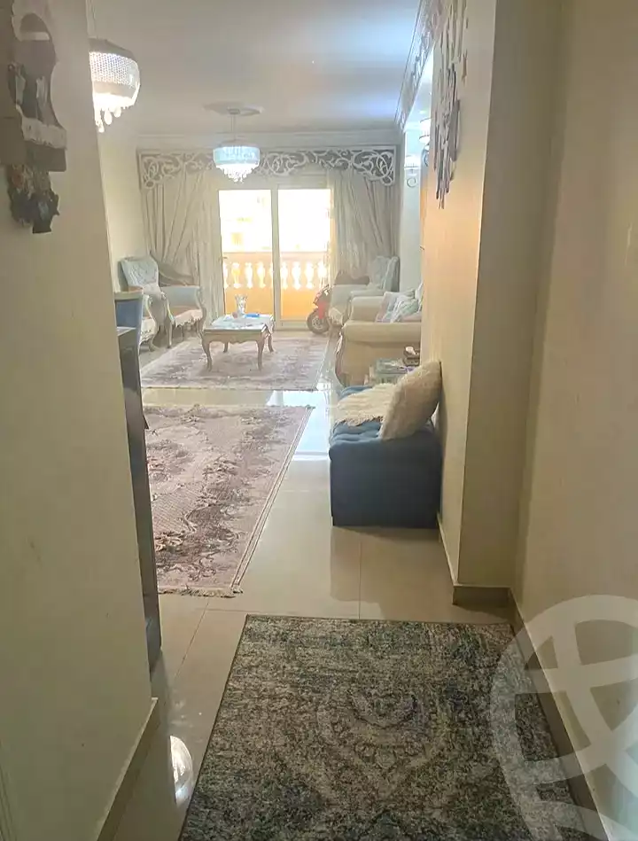 https://aqarmap.com.eg/ar/listing/7252590-for-sale-alexandria-glim