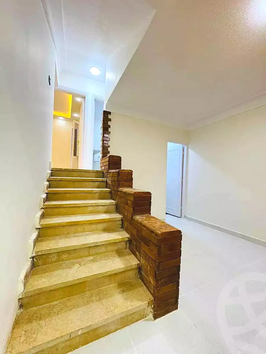 https://aqarmap.com.eg/ar/listing/7252608-for-sale-alexandria-al-agamy-shataa-el-nakheel