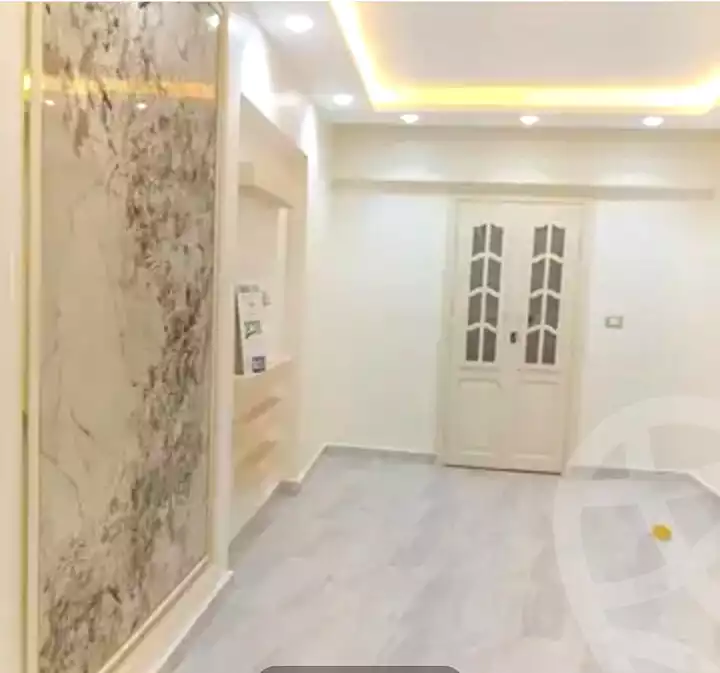 https://aqarmap.com.eg/en/listing/7252696-for-sale-alexandria-new-miami-eskot