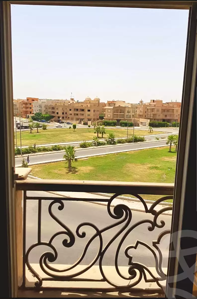https://aqarmap.com.eg/ar/listing/7252820-for-sale-cairo-el-sheikh-zayed-city-el-hay-elthamen-area-1