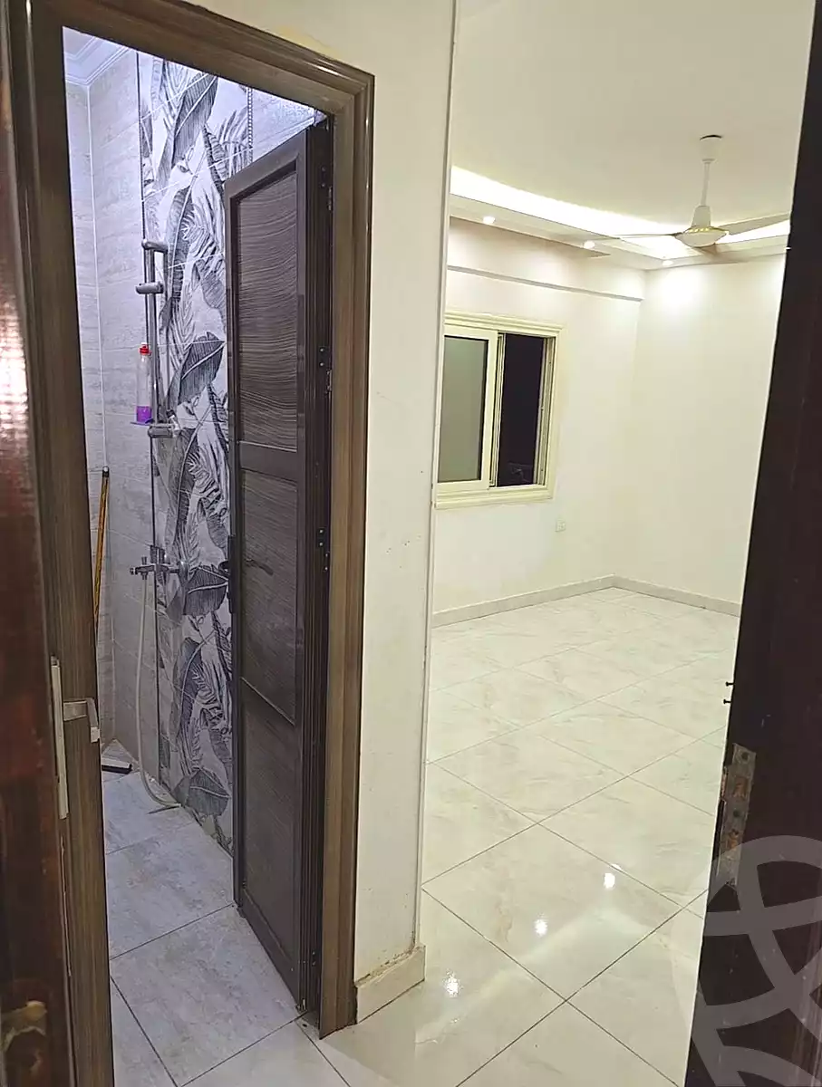 https://aqarmap.com.eg/ar/listing/7252835-for-sale-cairo-6th-of-october-el-ahyaa-neighborhood-3rd-al-hay-al-thalith-st