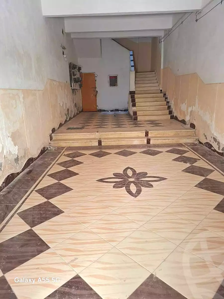 https://aqarmap.com.eg/ar/listing/7252930-for-sale-alexandria-al-agamy-el-hanouvel-el-kholafaa-el-rashdeen-st