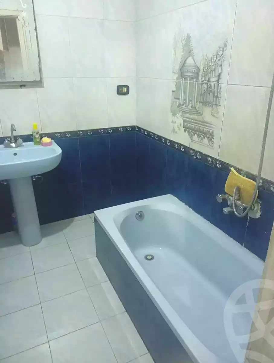 https://aqarmap.com.eg/ar/listing/7253400-for-sale-alexandria-sydy-bshr-sydy-bshr-bhry-shr-mhmd-njyb