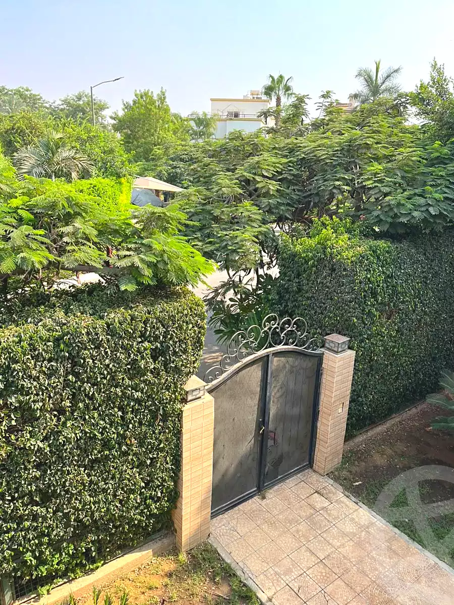 https://aqarmap.com.eg/en/listing/7171187-for-sale-cairo-new-cairo-lrhb-city-phase-1-ali-amin-st