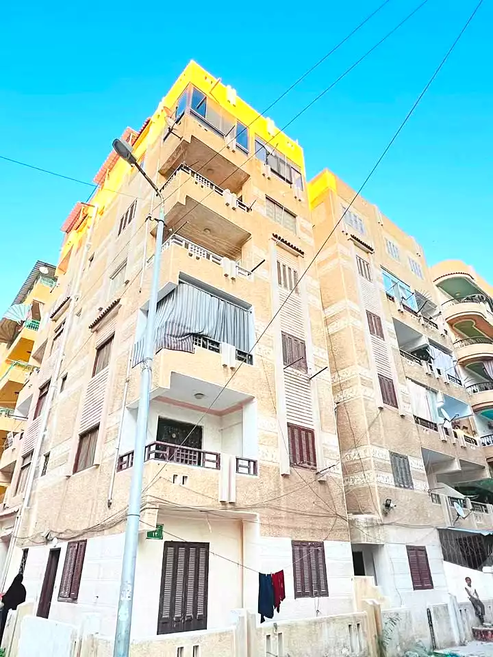 https://aqarmap.com.eg/ar/listing/7253649-for-sale-alexandria-al-agamy-shataa-el-nakheel