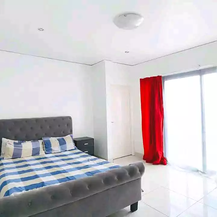 https://aqarmap.com.eg/ar/listing/7253669-for-sale-cairo-new-cairo-compounds-kmbwnd-kryk-twn-il-cazar