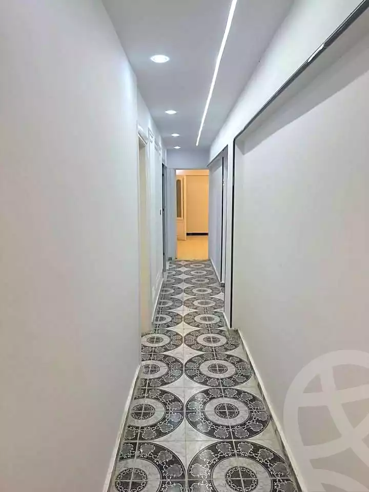https://aqarmap.com.eg/ar/listing/7253808-for-sale-alexandria-al-agamy-el-hanouvel-abo-el-shawareb-st