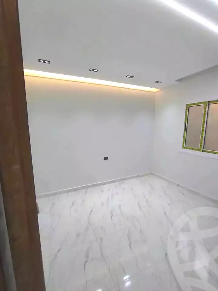 https://aqarmap.com.eg/ar/listing/7253845-for-sale-alexandria-al-agamy-lbytsh-shahr-al-assal-st