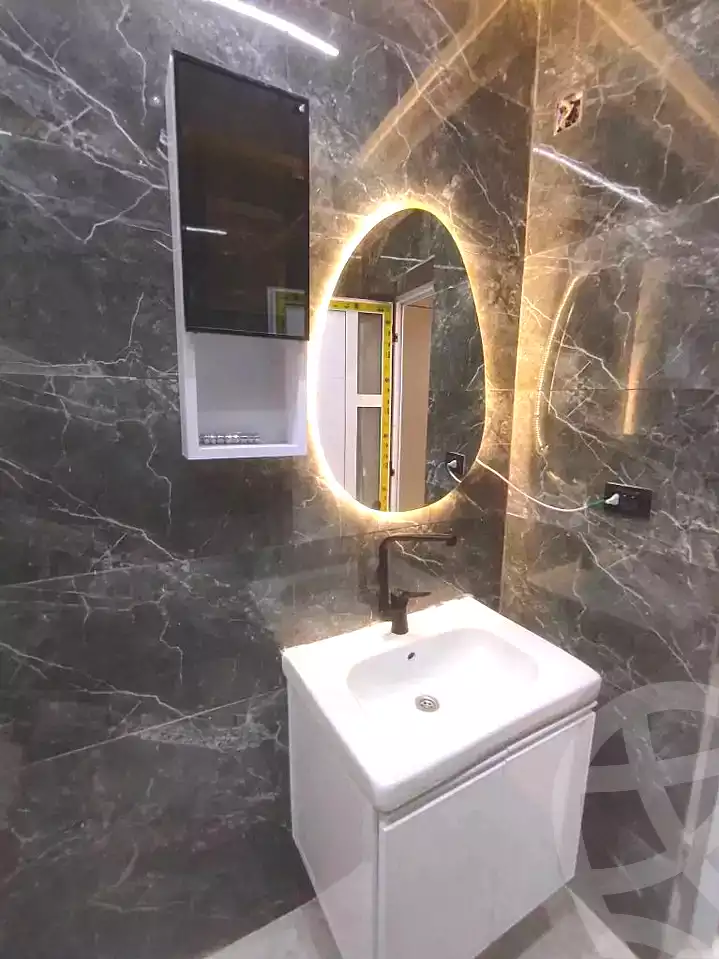 https://aqarmap.com.eg/ar/listing/7253845-for-sale-alexandria-al-agamy-lbytsh-shahr-al-assal-st