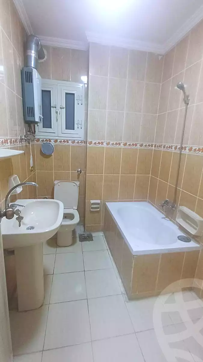 https://aqarmap.com.eg/en/listing/7253894-for-rent-alexandria-sydy-bshr-sydy-bshr-bhry-shr-mhmwd-l-yswy