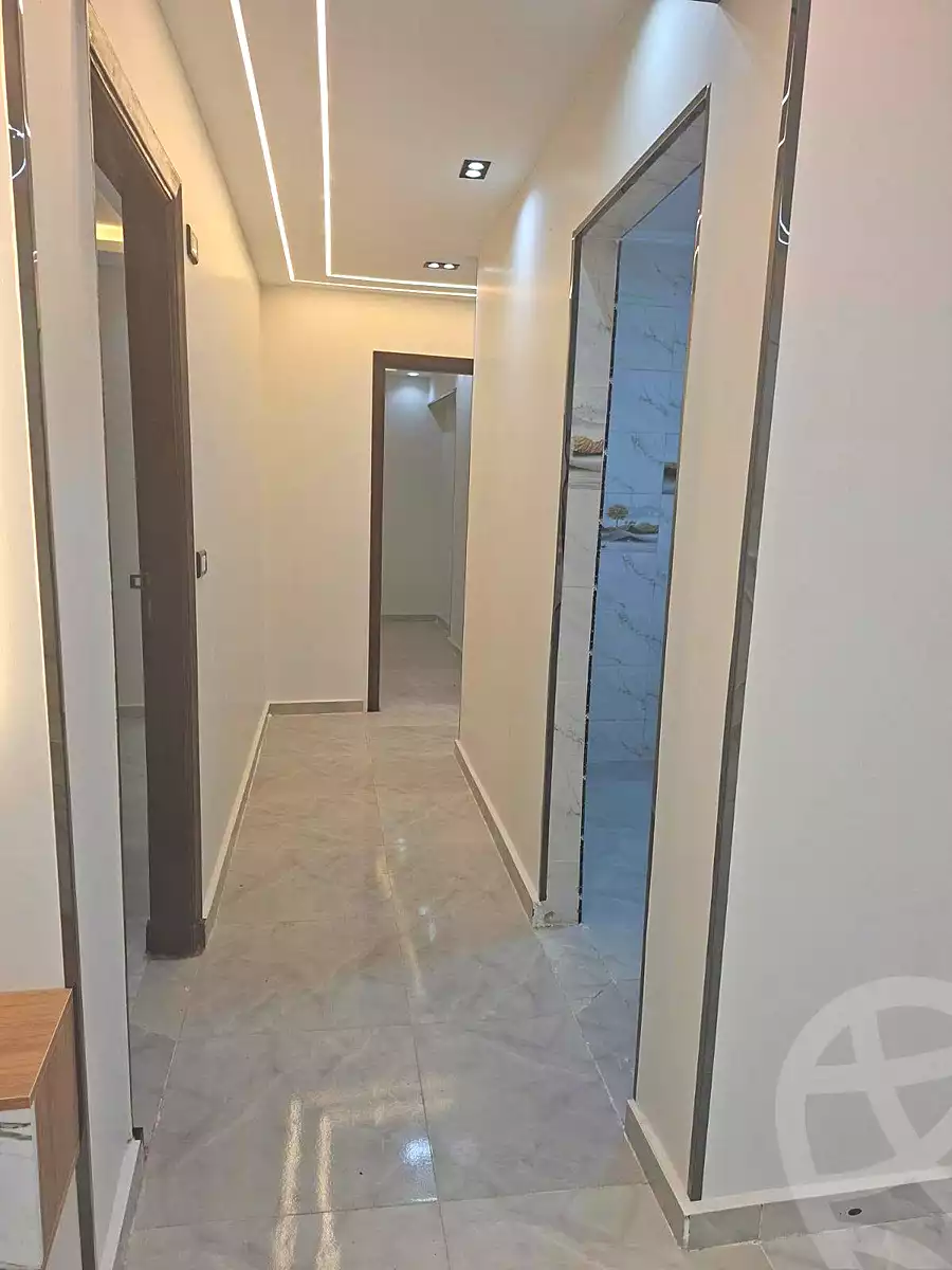 https://aqarmap.com.eg/en/listing/7254145-for-sale-cairo-elnozha-Streettt-27