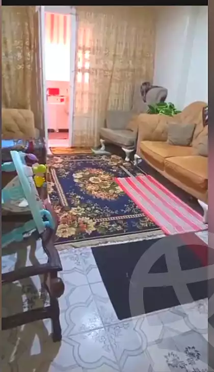 https://aqarmap.com.eg/ar/listing/7254426-for-sale-alexandria-el-asafra-shr-45
