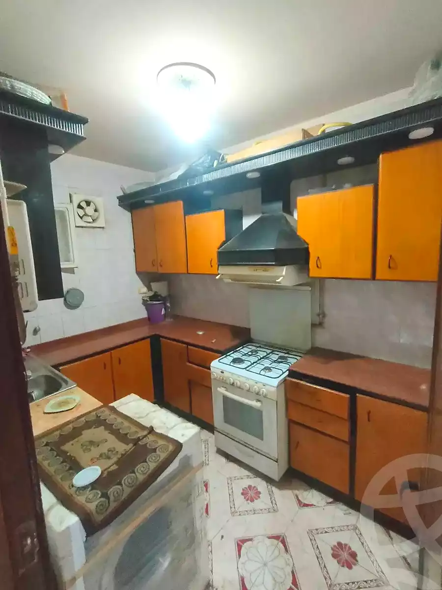 https://aqarmap.com.eg/ar/listing/7254451-for-sale-alexandria-el-asafra-shr-45