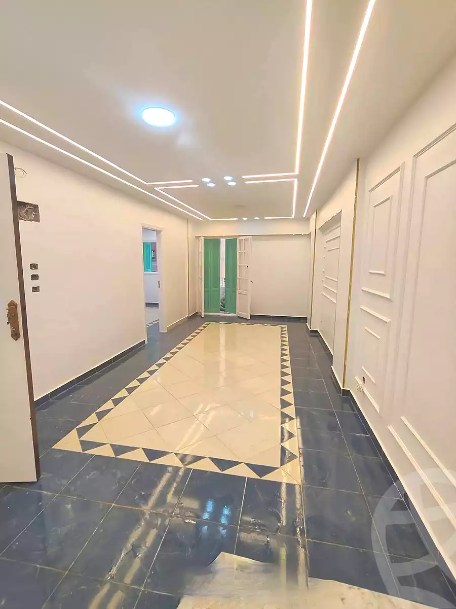 https://aqarmap.com.eg/ar/listing/7254718-for-sale-alexandria-sydy-bshr-sydy-bshr-bhry