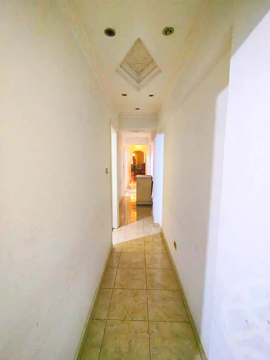 https://aqarmap.com.eg/ar/listing/7254753-for-sale-alexandria-miami