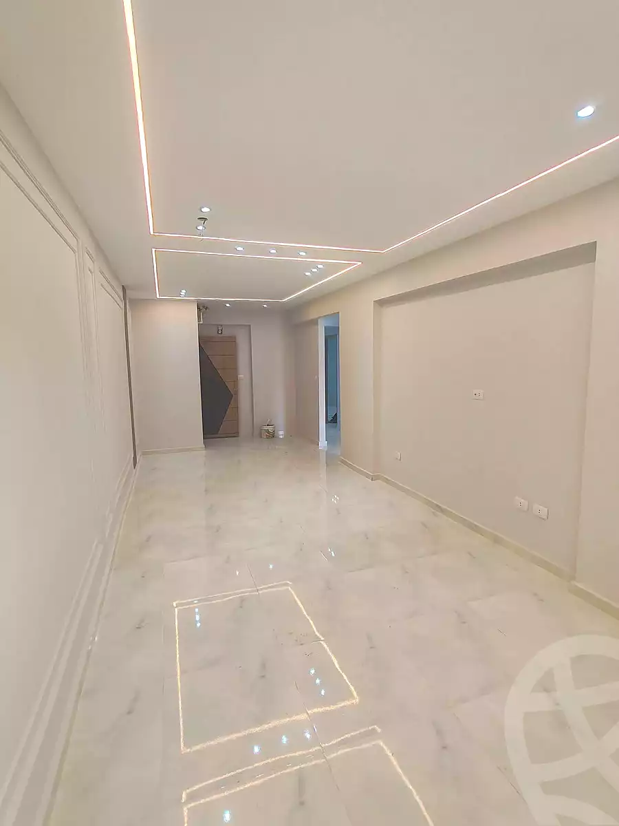 https://aqarmap.com.eg/ar/listing/7254848-for-sale-alexandria-fyktwry-shr-jml-bd-lnsr