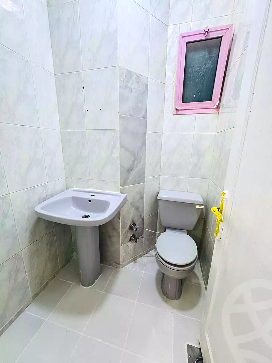 https://aqarmap.com.eg/en/listing/7254890-for-sale-alexandria-al-agamy