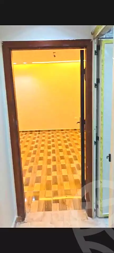 https://aqarmap.com.eg/en/listing/7255084-for-rent-cairo-helwan-hadayek-helwan-el-eshrein-st