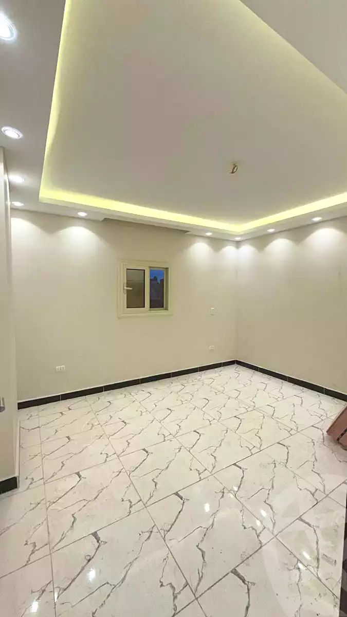 https://aqarmap.com.eg/ar/listing/7255121-for-sale-cairo-6th-of-october-el-ahyaa-neighborhood-3rd-al-hay-al-thalith-st