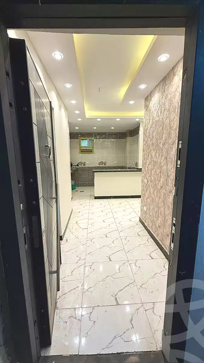 https://aqarmap.com.eg/ar/listing/7255121-for-sale-cairo-6th-of-october-el-ahyaa-neighborhood-3rd-al-hay-al-thalith-st