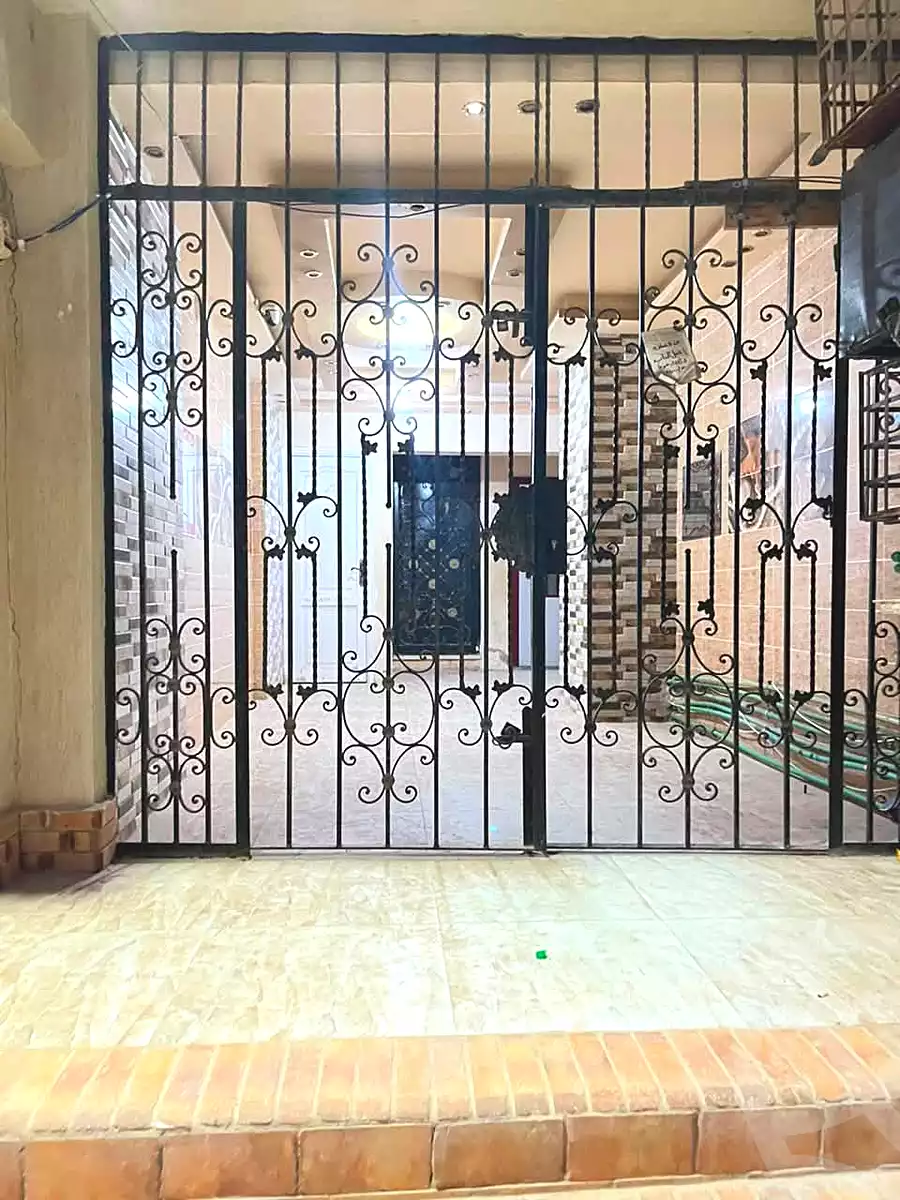 https://aqarmap.com.eg/en/listing/7255201-for-sale-alexandria-al-agamy-shataa-el-nakheel-street-14-1