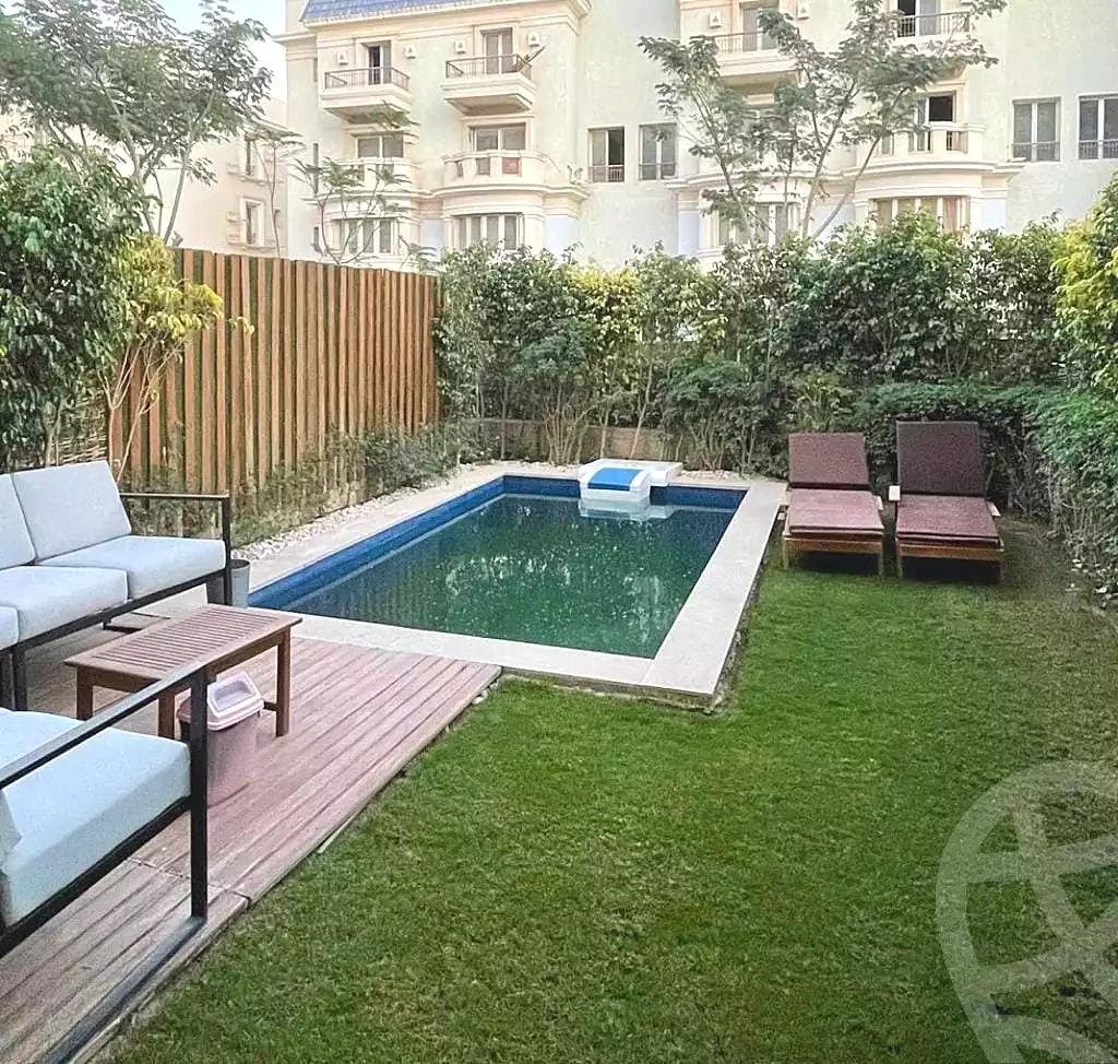 https://aqarmap.com.eg/ar/listing/7255259-for-sale-cairo-new-cairo-compounds-hyde-park-centre-ville-hyde-park