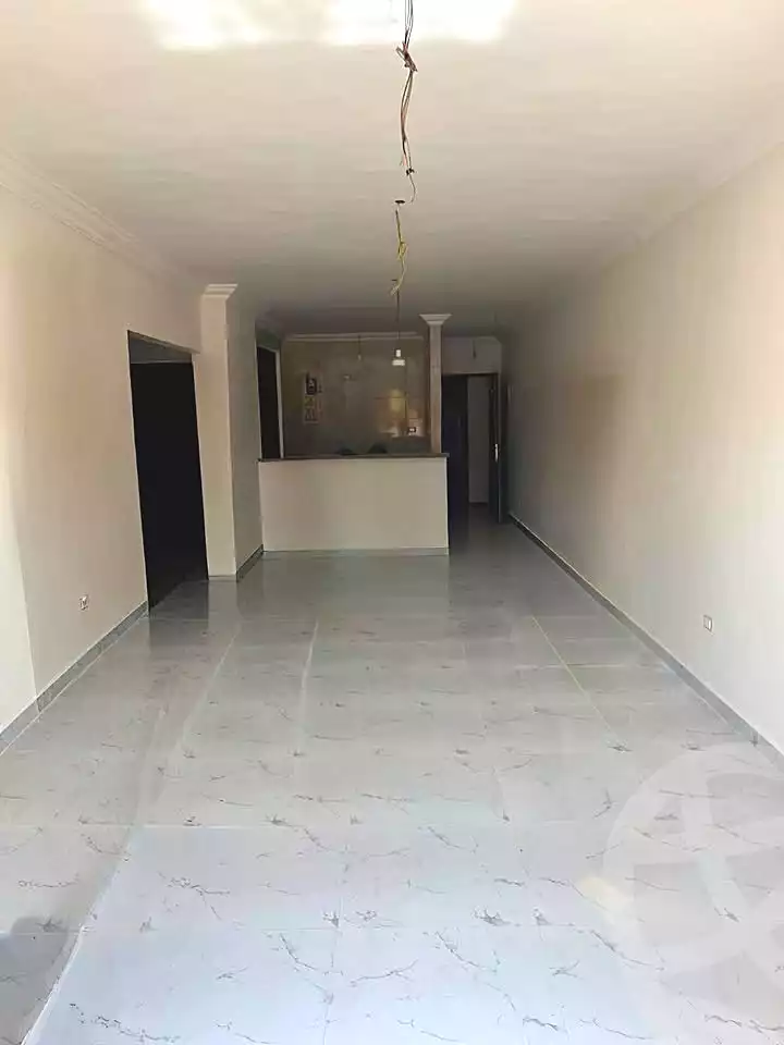 https://aqarmap.com.eg/ar/listing/7255400-for-sale-alexandria-moharram-bey-kanal-al-mahmoudeya-al-bahri-st