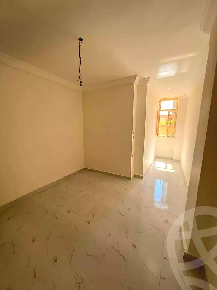 https://aqarmap.com.eg/ar/listing/7255400-for-sale-alexandria-moharram-bey-kanal-al-mahmoudeya-al-bahri-st