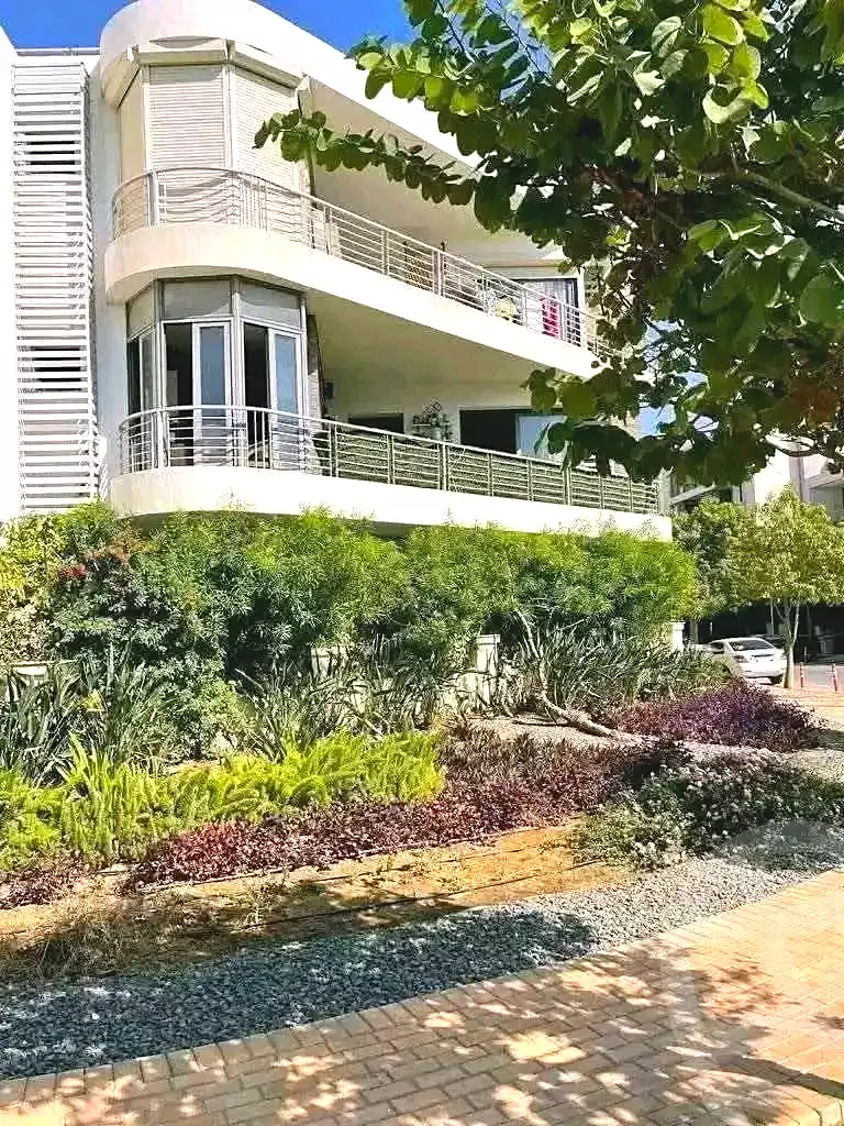 https://aqarmap.com.eg/en/listing/7255519-for-sale-cairo-new-cairo-compounds-tag-city-taj-sultan