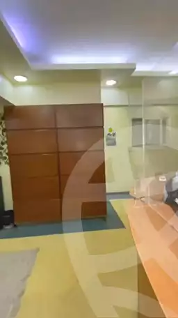 https://aqarmap.com.eg/ar/listing/7255628-for-sale-cairo-ljyz-shareaa-morad  charel degol