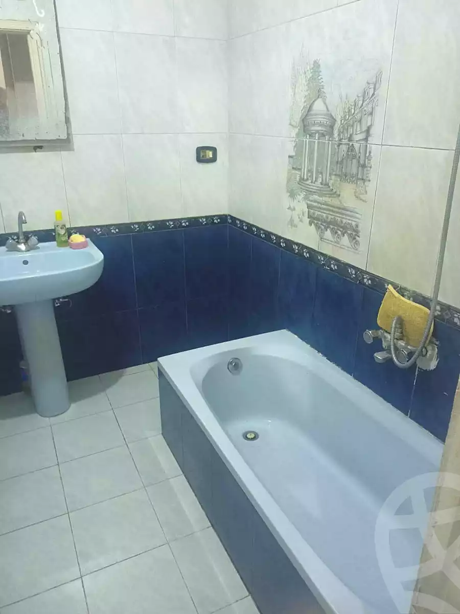 https://aqarmap.com.eg/ar/listing/7255689-for-sale-alexandria-sydy-bshr-sydy-bshr-bhry-shr-mhmd-njyb