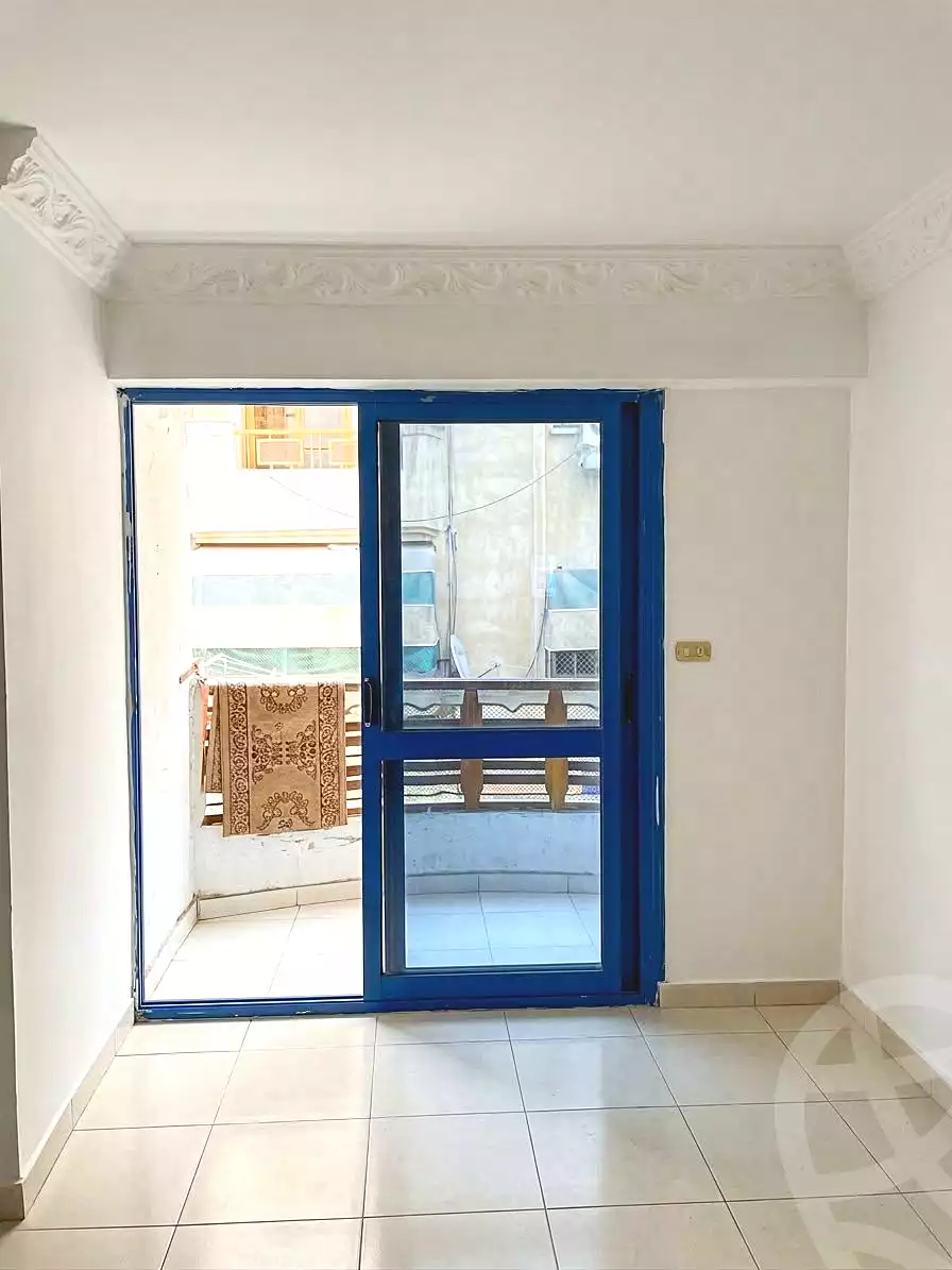 https://aqarmap.com.eg/ar/listing/7255853-for-rent-alexandria-el-mandara-alex-el-mandara-bahri-sidi-kamal-st