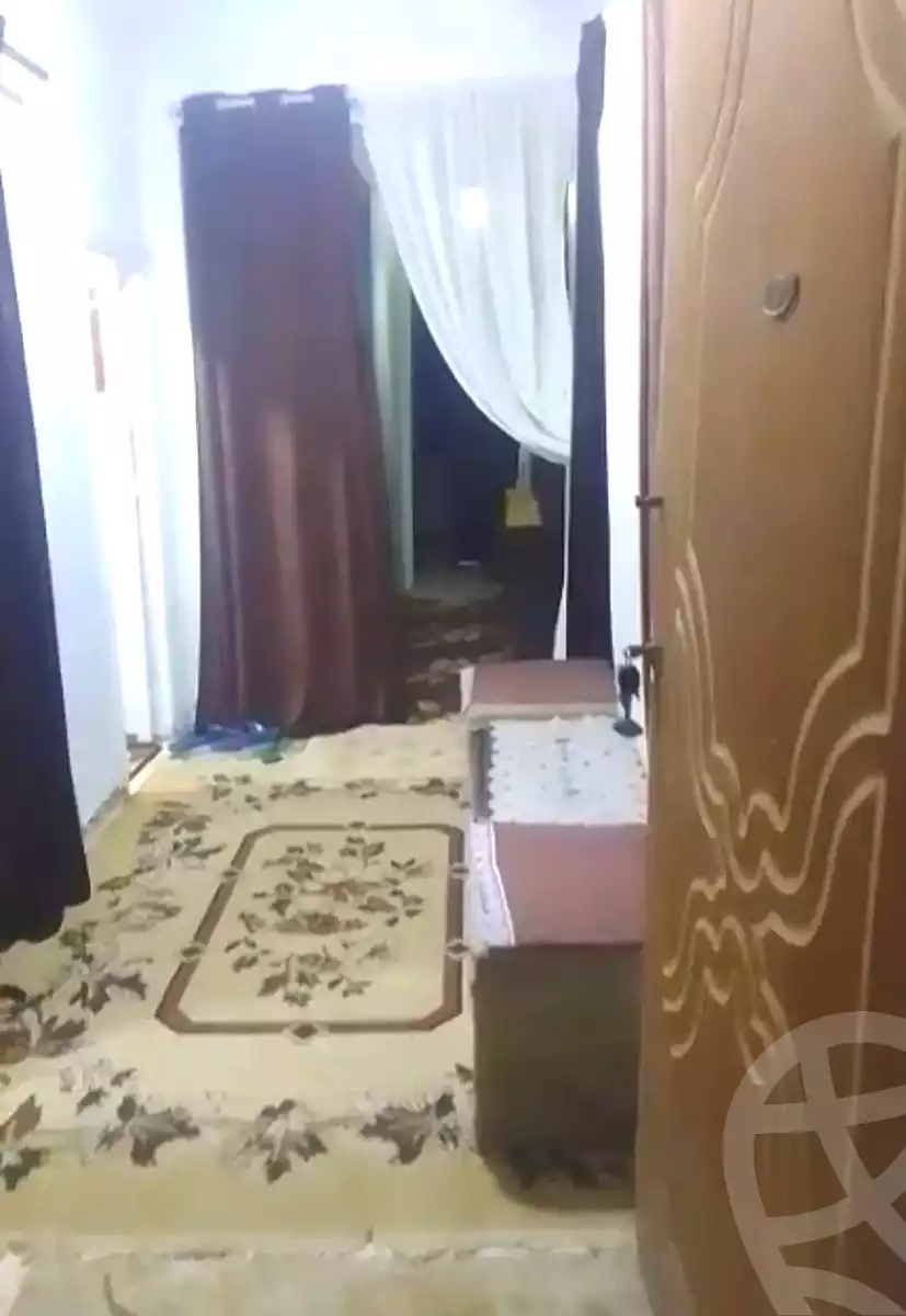 https://aqarmap.com.eg/ar/listing/7255943-for-sale-alexandria-el-asafra-shr-45