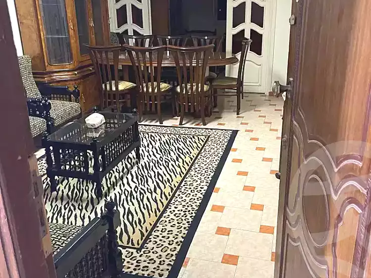 https://aqarmap.com.eg/ar/listing/7256050-for-sale-alexandria-sydy-bshr-sydy-bshr-bhry-shr-khld-bn-lwlyd