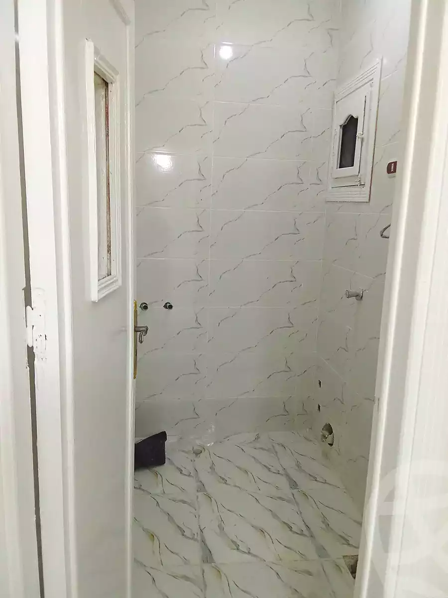 https://aqarmap.com.eg/en/listing/7256078-for-sale-alexandria-al-agamy-lbytsh-el-hanafeya-st