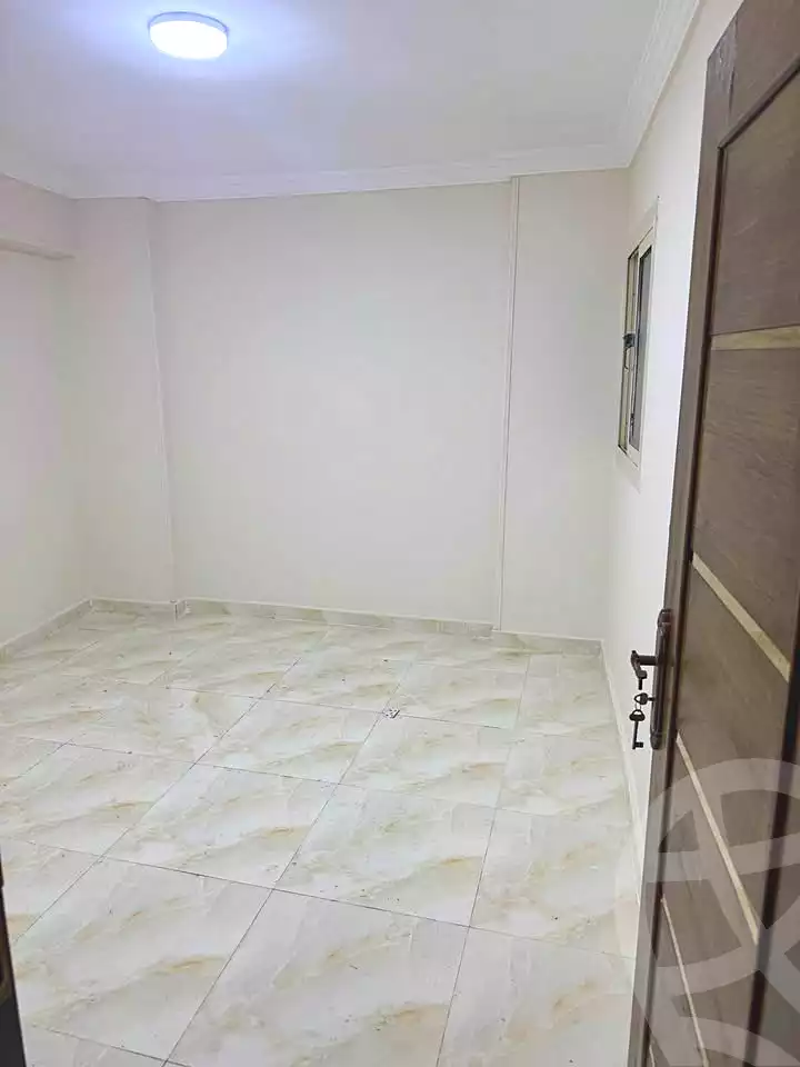 https://aqarmap.com.eg/en/listing/7256123-for-sale-alexandria-al-agamy-el-hanouvel